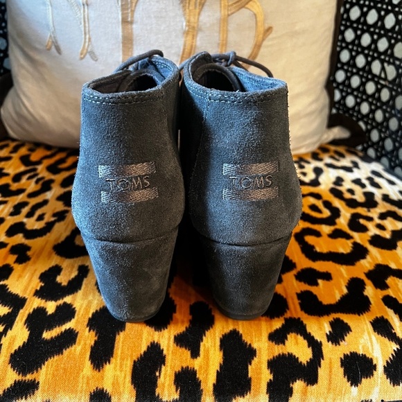 TOMS Grey Suede Wedge Ankle Booties - Picture 4 of 10